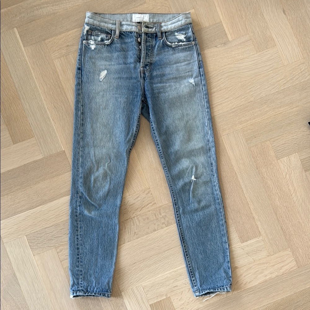 Current/Elliott Blue Boyfriend Jeans with Distressed Details size 26